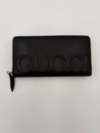 Gucci GUCCI Zip Black Front Logo Embossed Wallet