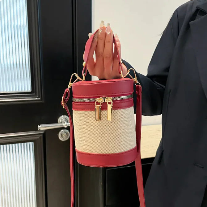 Chic Leopard Print Contrast Bucket Bag