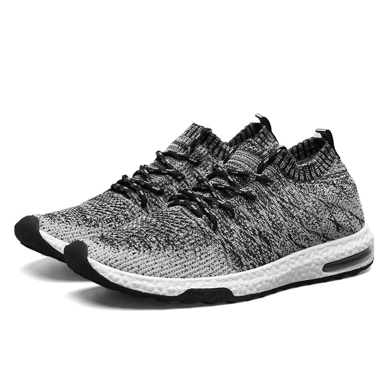 Flyknit Mesh Sports Shoes for Travel and Leisure
