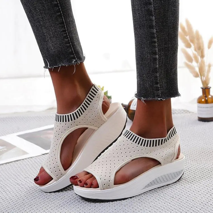 Flying Woven Sandals for Women - Flat Fashion Style