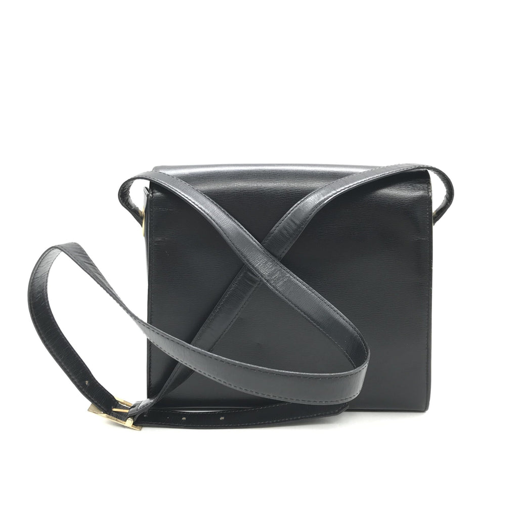 Christian Dior Shoulder Bag With Gold Hardware