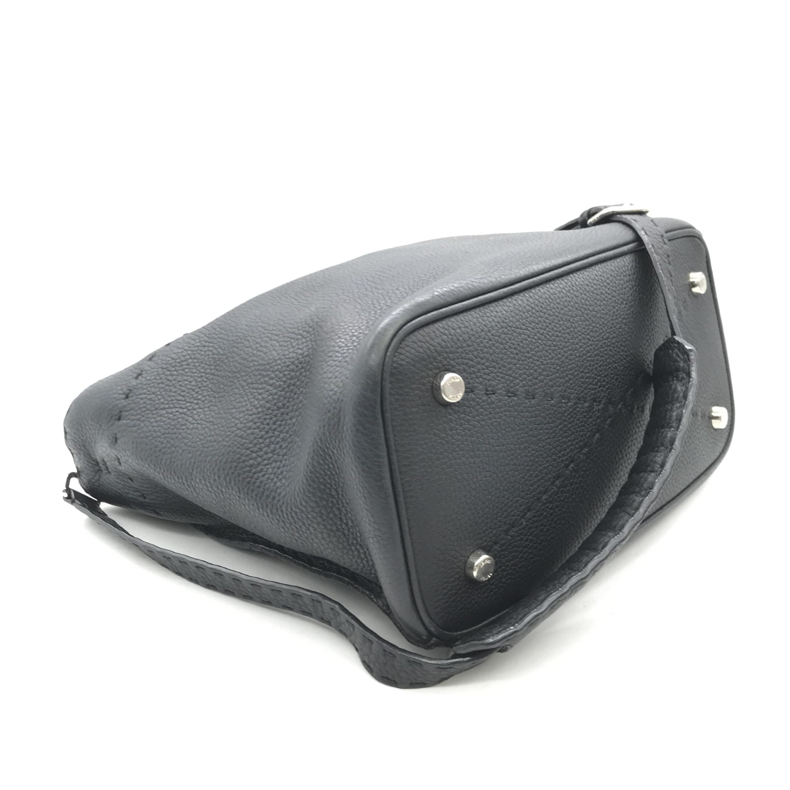 Fendi Selleria Anna Bucket Shoulder Bag