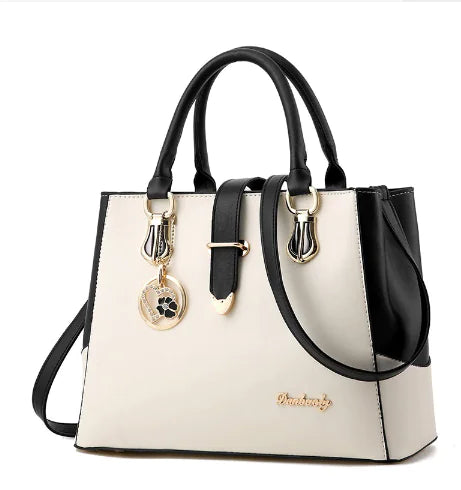 Chic Anytime Messenger Bag