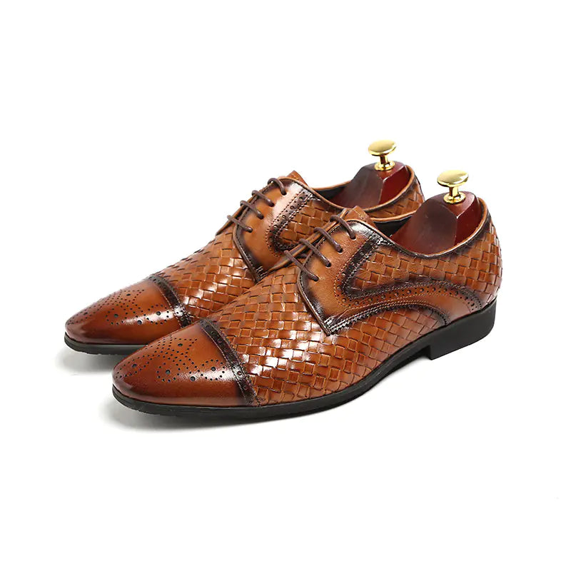 Men's New British Woven Pointed Leather Dress Shoes