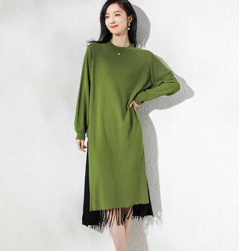 Loose Mid-length Knitted Dress with Tassels