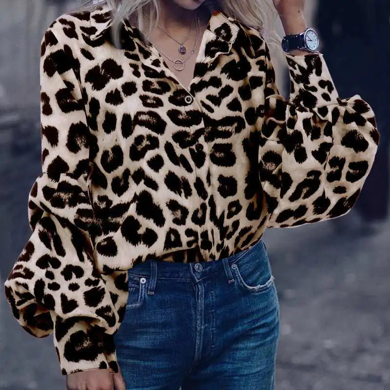 Chic Leopard Print Casual Long Sleeve Top