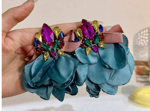 Elegant Petals Rhinestone Flower Earrings (One Pair)