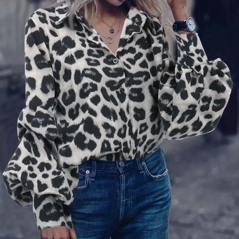Chic Leopard Print Casual Long Sleeve Top