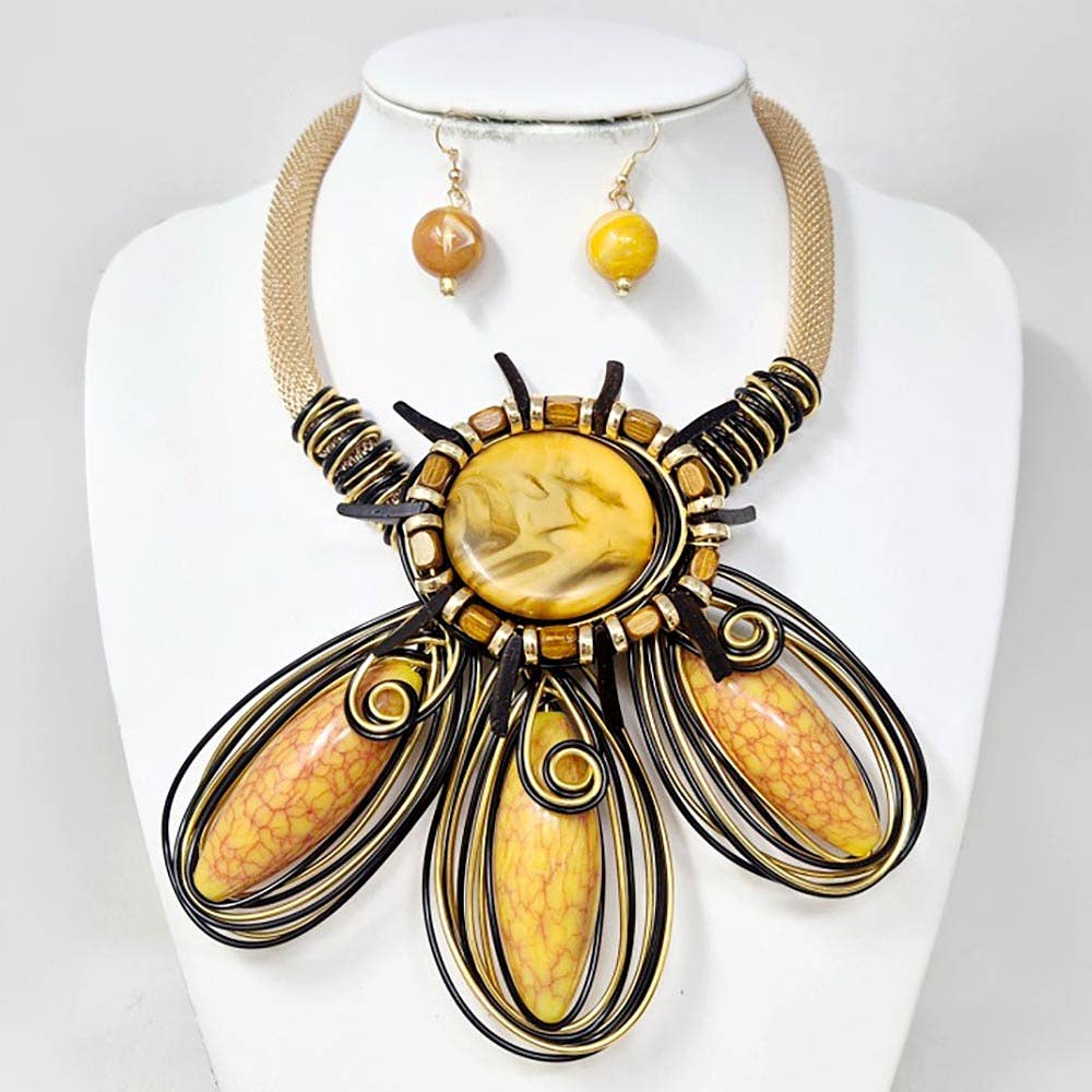 Bold Resin Wired Petal Bloom Statement Necklace: Gold,Yellow