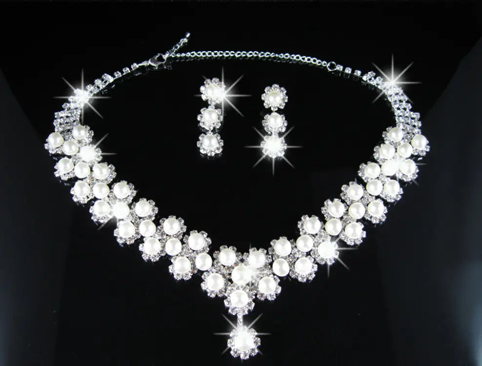 Elegant Pearl Necklace & Earring Set