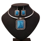 Exaggerated Luxury Necklace with Large Gemstones
