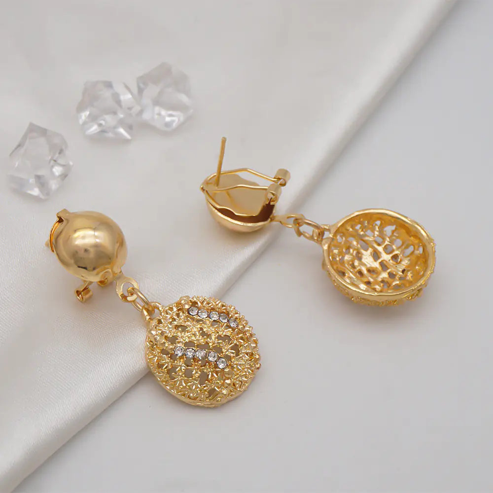 Elegant Jewelry Set with Rhinestones